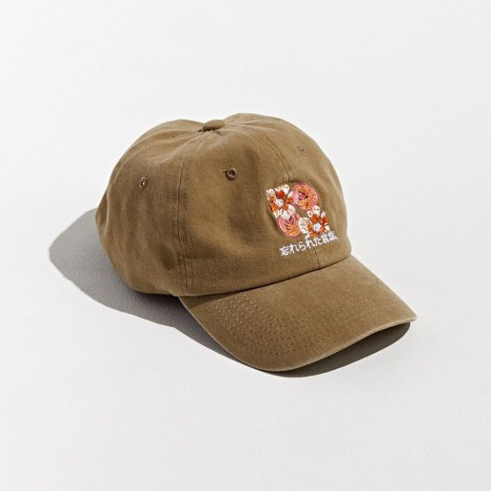 ISO urban outfitters tan rose kanji hat